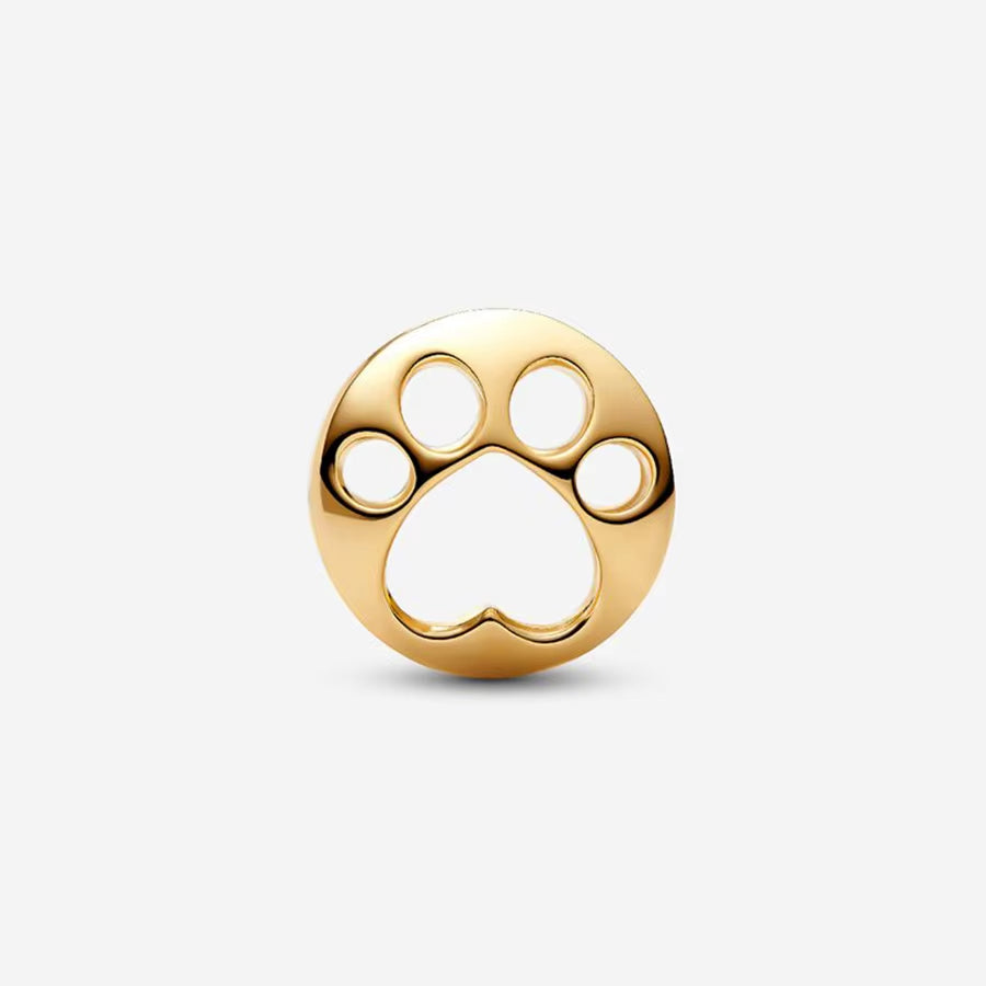 2026 New Disney Chameleon Minnie Love Heart Magic Hat Mickey Frosted Hollow Skull Flying Elephant Beads DIY Charm Jewelry